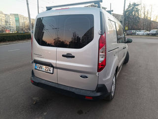 Ford Transit Connect foto 3