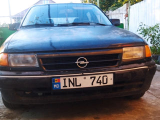 Opel Astra foto 2