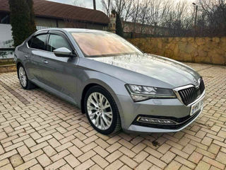 Skoda Superb foto 6