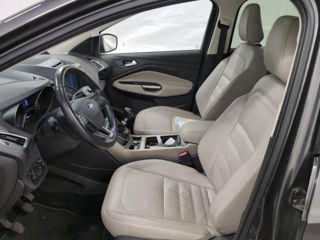 Ford Kuga foto 2