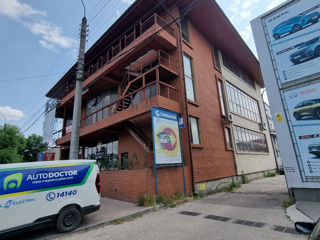 Vânzare sp.comercial 3750 m2+ 18 ari privat.str.Bucuriei!!! foto 0