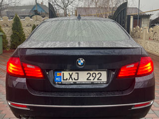 BMW 5 Series foto 8