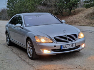 Mercedes S-Class foto 2