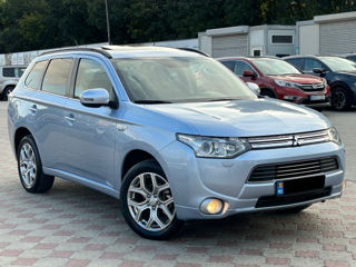 Mitsubishi Outlander foto 5