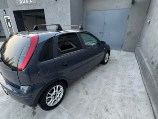 Opel Corsa foto 2