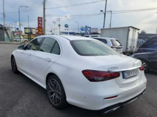 Mercedes E Class foto 2