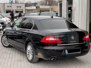 Skoda Superb foto 4