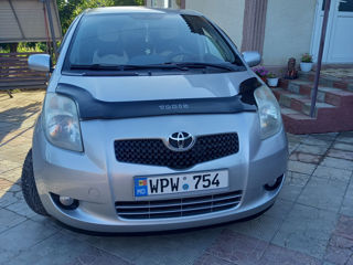 Toyota Yaris foto 3