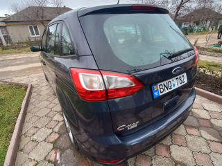 Ford Grand C-MAX foto 4