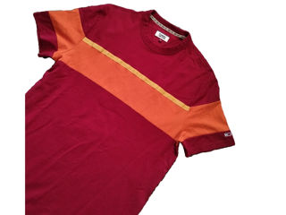 Tricou Tommy jeans foto 1