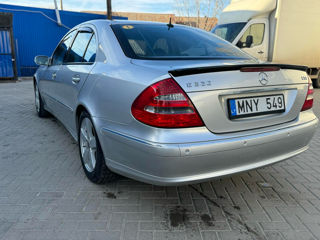 Mercedes E-Class foto 6