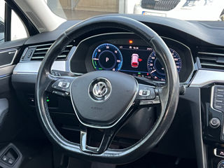 Volkswagen Passat foto 12