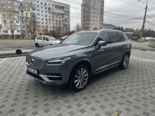 Volvo XC90 foto 2