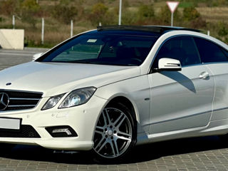 Mercedes E-Class Coupe foto 4