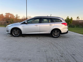 Ford Focus foto 3