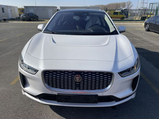 Jaguar I-Pace фото 3