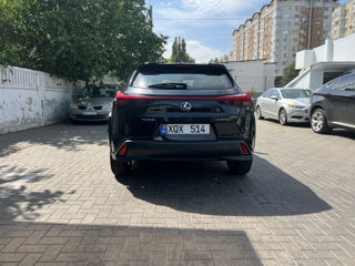 Lexus UX foto 5