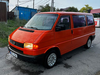 Volkswagen Transporter foto 2