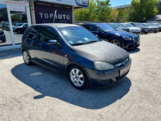 Opel Corsa foto 2