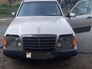 Мерседес w124 2.8ben foto 1