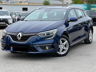 Renault Megane foto 1