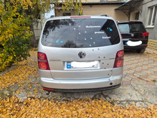 Volkswagen Touran foto 6