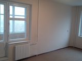 Apartament cu 4 camere foto 4