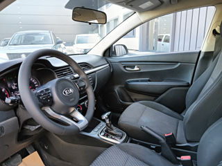 KIA Rio foto 10