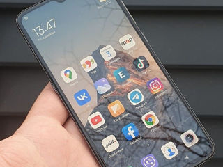 Xiaomi Mi9 6/64 Gb 3000 MDL