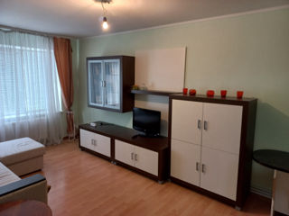 Apartament cu 2 camere, 60 m², Centru, Ialoveni