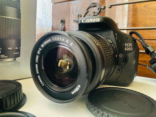 Canon eos 600D