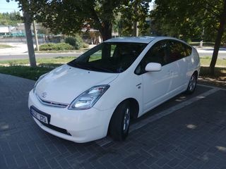 Toyota Prius foto 1