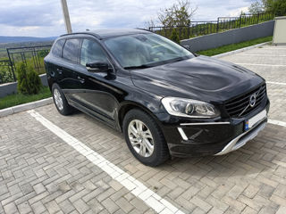 Volvo XC60 фото 9