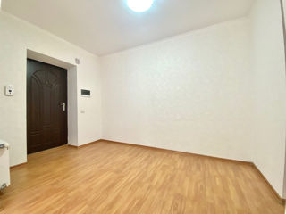Apartament cu 3 camere, 95 m², Buiucani, Chișinău foto 4