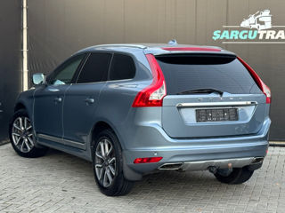 Volvo XC60 foto 6