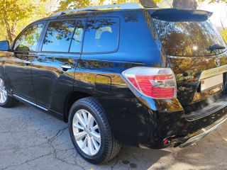 Toyota Highlander foto 3