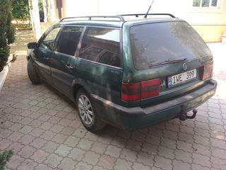 Volkswagen Passat foto 2