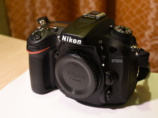 Nikon D7200 cu obiectiv Nikor 18-140 foto 4