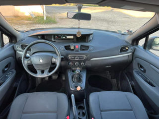 Renault Scenic foto 8