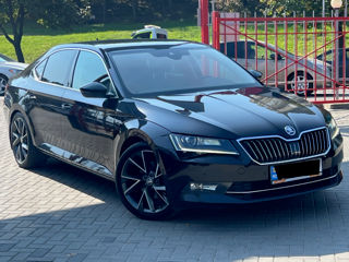 Skoda Superb foto 4