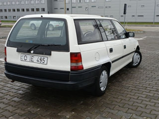 Opel Astra foto 5