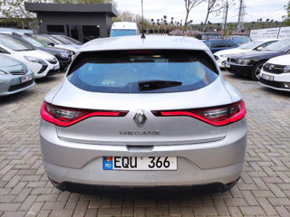 Renault Megane foto 10