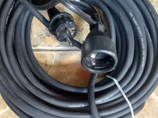 Резиновый удлинительный кабель 20м, Nexans H07RN-F 3G1,5 мм, 250V/16A, IP44.  Удлинитель для тяжелы