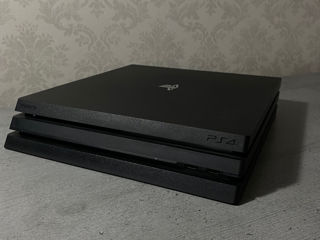 Playstation 4 pro foto 4