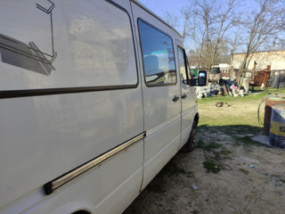 Mercedes Sprinter 212D foto 4