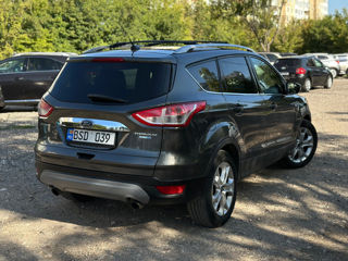 Ford Escape foto 3