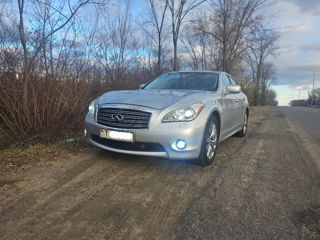 Infiniti M foto 4