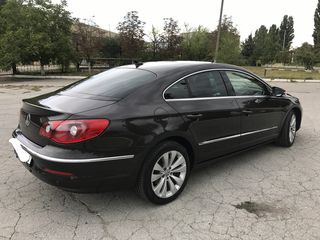 Volkswagen Passat CC foto 4