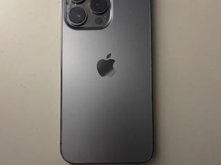 Vând iPhone 13 Pro black