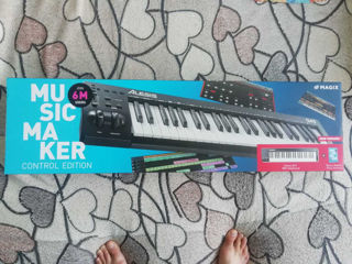 Alesis Q49 MIDI Keyboard